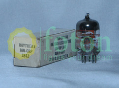 RADIO TUBE RAYTHEON JAN CRP 5842