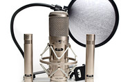 Contains one GXL3000 Multi-pattern Condenser, two GXL1200 Cardioid Condensers and one EPF15A Pop Filter CAD GXL3000SP